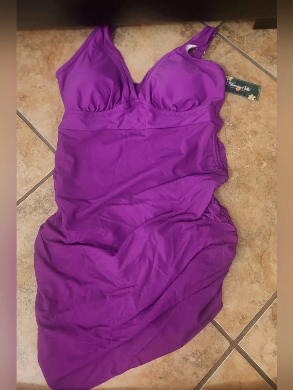 Blooming Jelly Women's One Piece Swimsuit w/Connected Slimming Mesh Sarong